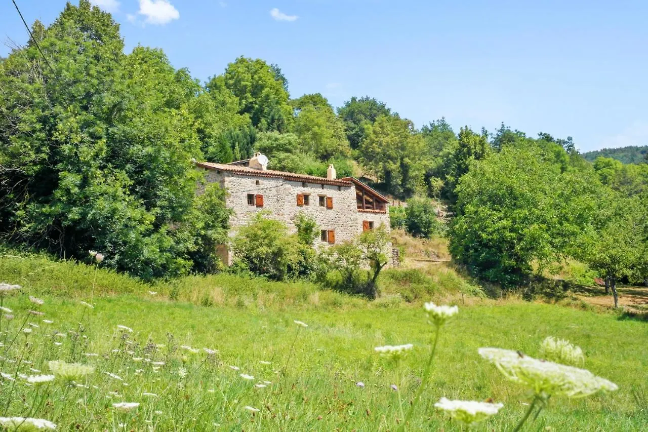 Holiday home Maison Charmante A Saint-Basile Avec Jardin Et Cheminee